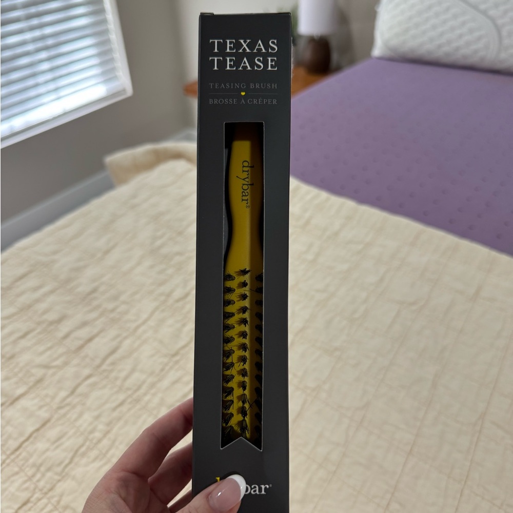 Drybar Texas Tease Teasing Brush - Yellow